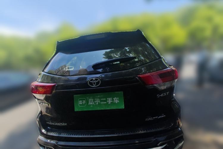 Used Toyota Highlander 2018 2.0T Four-Wheel Drive Luxury Version 7 Seats China VI Standard