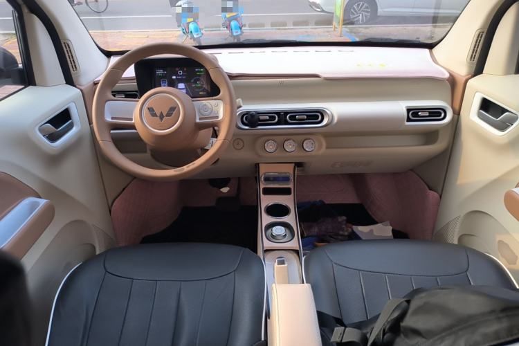 Used Wuling Hongguang MINIEV 2024 3rd Generation 215km Youth Edition