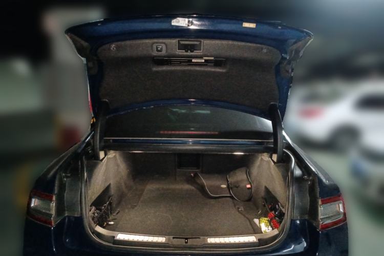 Used Lincoln Continental 2019 2.0T Two-Wheel Drive Prestige Version China VI Standard