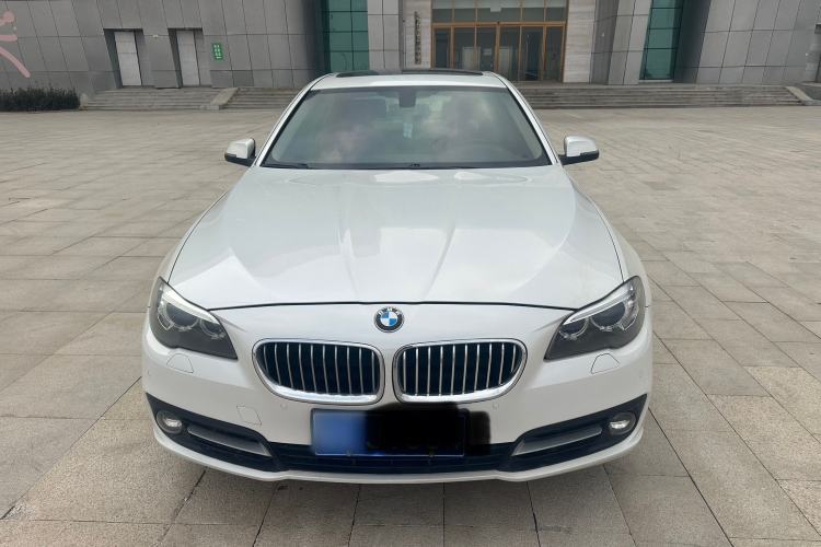 Used BMW 5 Series 2014 520Li Elegant Model
