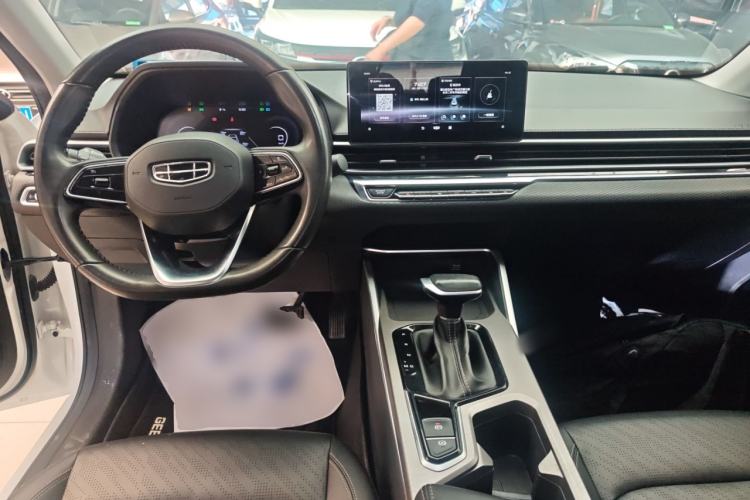 Used Geely Auto Emgrand 2022 4th Generation 1.5L CVT Luxury Model
