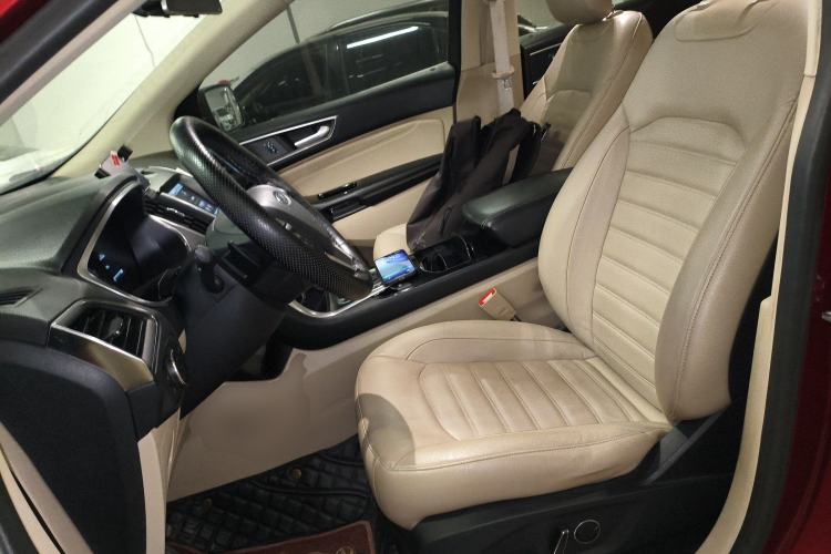 Used Ford Edge 2015 2.0T GTDi 4x4 High-Grade Model