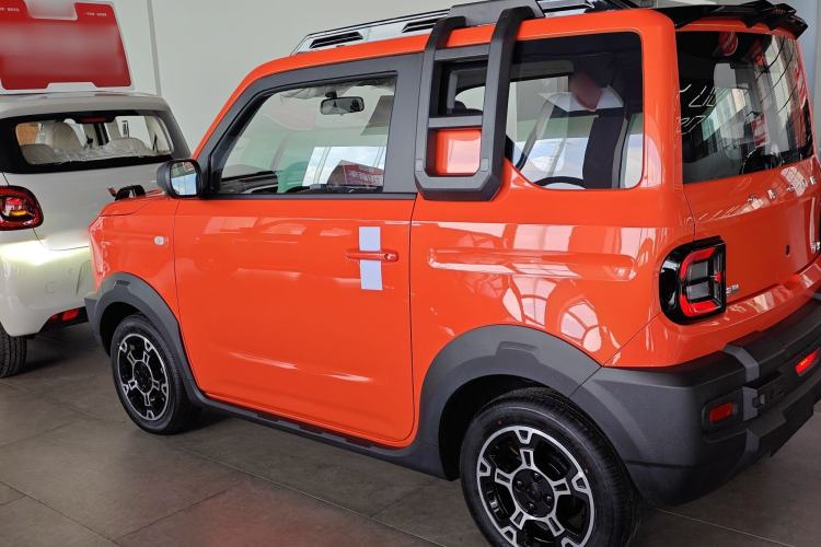 Used Geely Galaxy Panda 2025 210km Panda Rider Left Side