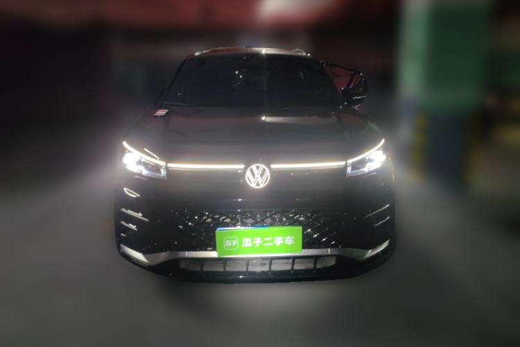 Used Volkswagen Tiguan L 2025 PRO 380TSI Two-Wheel-Drive R-Line Smart Edition Front