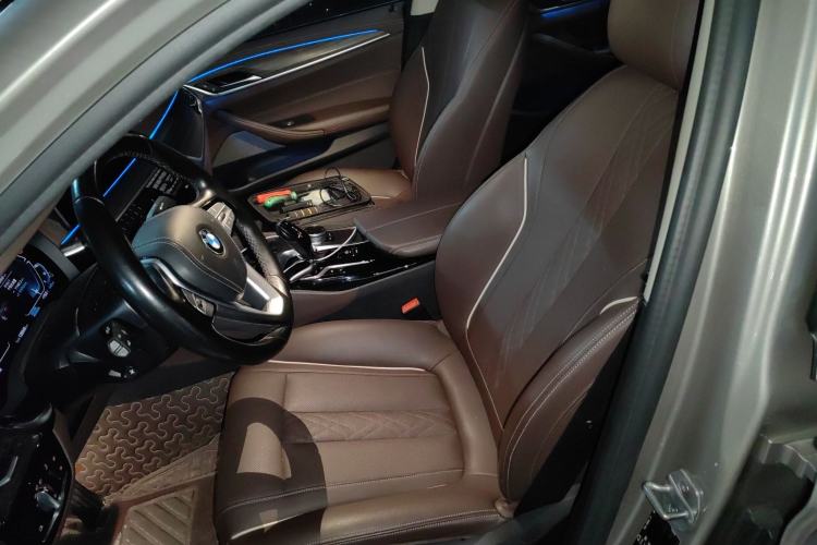 Used BMW 5 Series New Energy 2021 535Le Luxury Package
