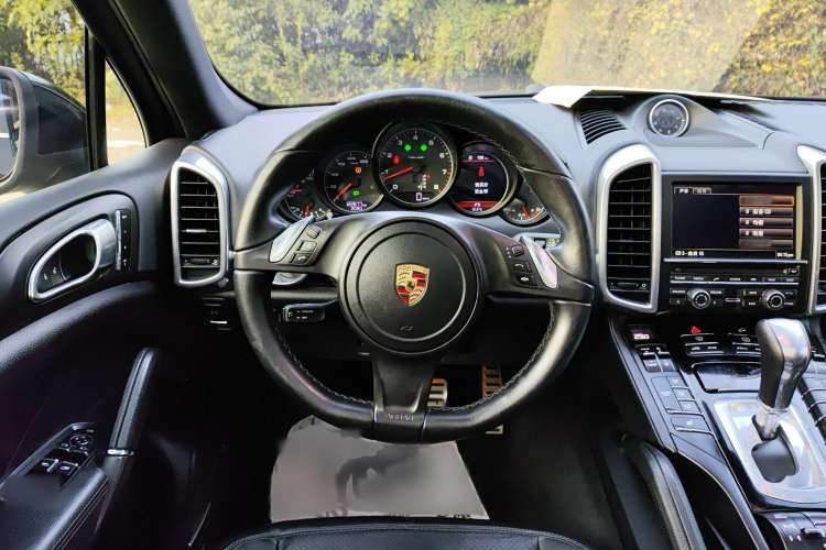 Used Porsche Cayenne 2014 Cayenne Platinum Edition 3.0T
