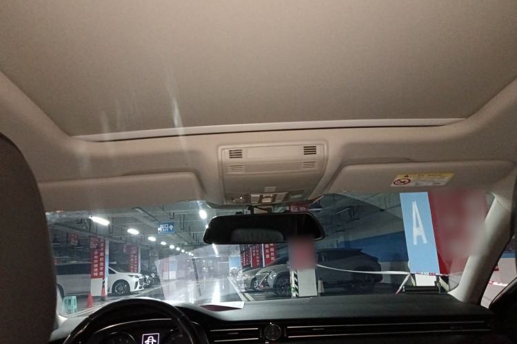 Used Volkswagen Magotan 2020 330TSI DSG Leading Model
