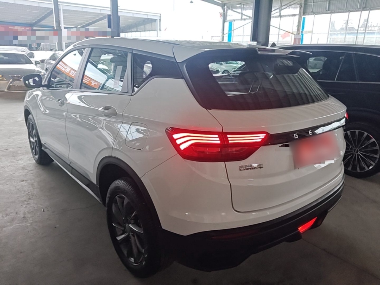 Geely Auto Coolray 2025 1.5L CVT Super Edition — снимка 4