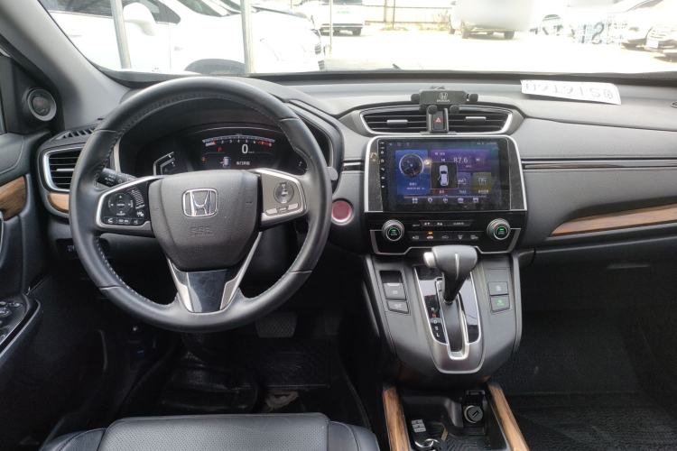 Used Honda CR-V 2017 240TURBO CVT Front-Wheel Drive Fashion Edition