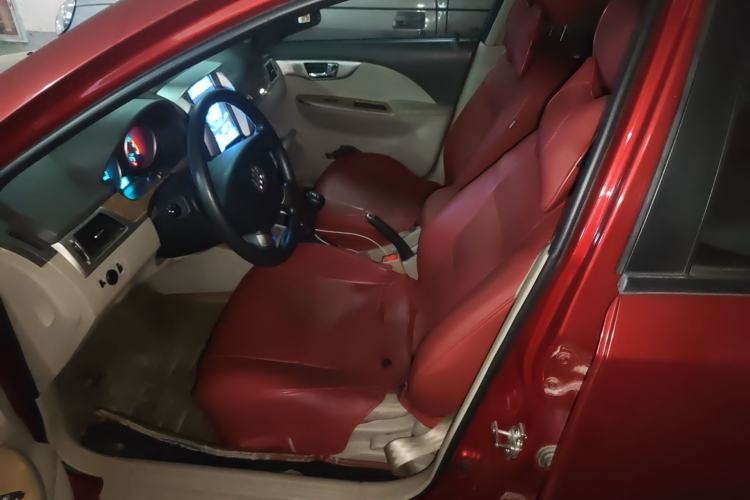 Used Buick Excelle 2015 1.5L Manual Classic Trim Left Front Seat