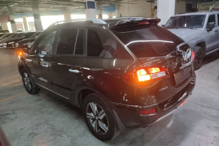 Used Renault Koleos 2014 2.0L Two-Wheel Drive Comfort Edition
