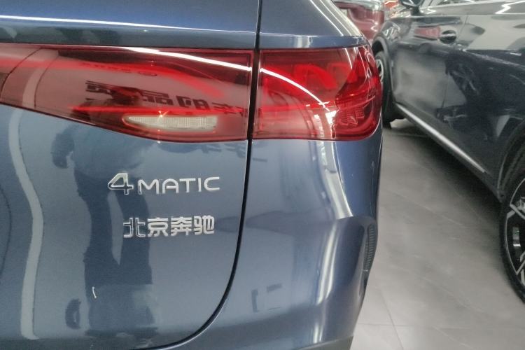 Used Mercedes-Benz EQE SUV 2023 350 4MATIC Pioneer Edition Right Rear Taillight