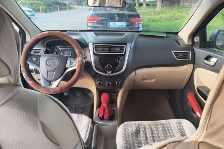 Used JAC Group J6 A30 2013 1.5L Manual Luxury Model China IV Standard
