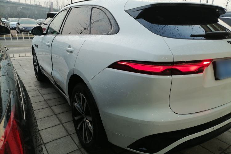 Used Jaguar F-PACE 2024 P250 R-Dynamic SE
