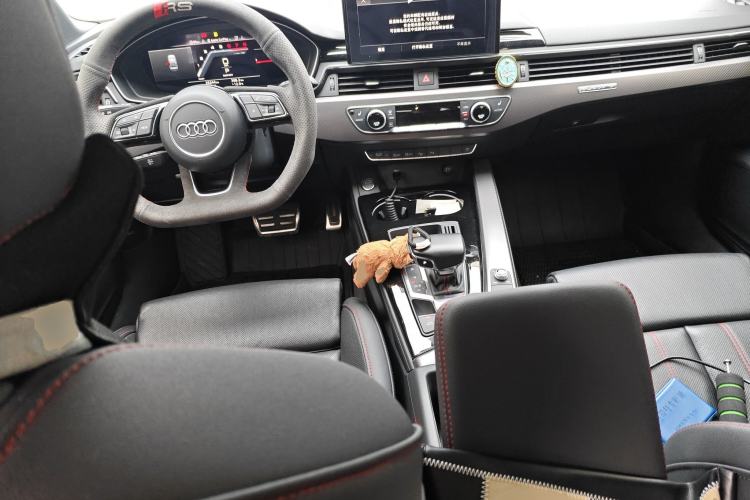 Used Audi A4L 2022 40 TFSI quattro RS Performance Package
