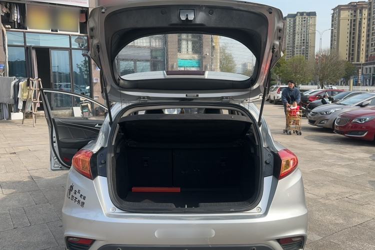 Used CHANGAN Eado 2013 1.6L Automatic Junku Model China IV Standard Trunk