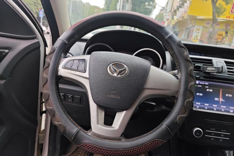 Used HYOSOW S3 2016 1.5L Manual Luxury Edition China IV Emission Standard
