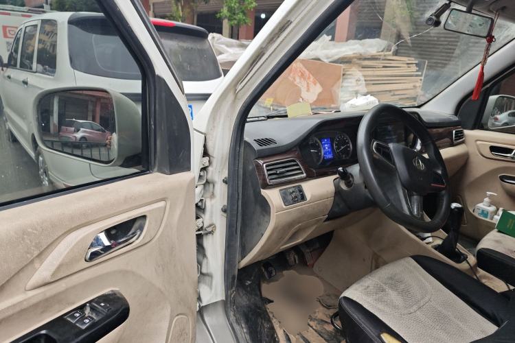 Used CHANGAN KUAYUE Xing V5 2021 1.6L Fortune-Attracting Edition Comfort Model DAM16KR