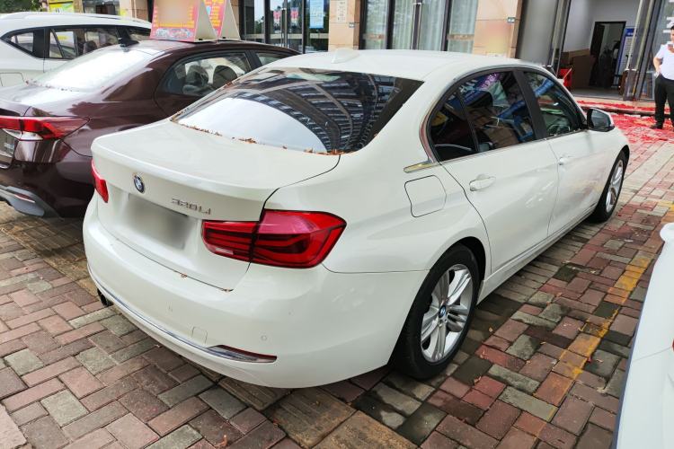 Used BMW 3 Series 2017 320Li Fashion Model
