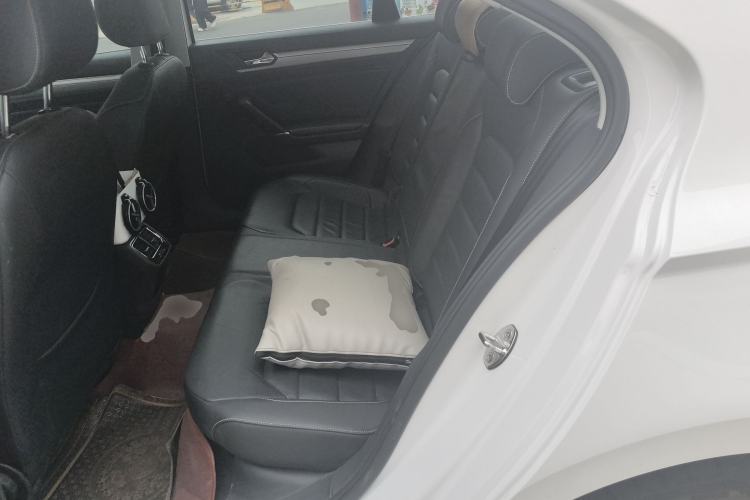 Used Volkswagen Lamando 2015 280TSI DSG Comfort Edition Left Rear Seat