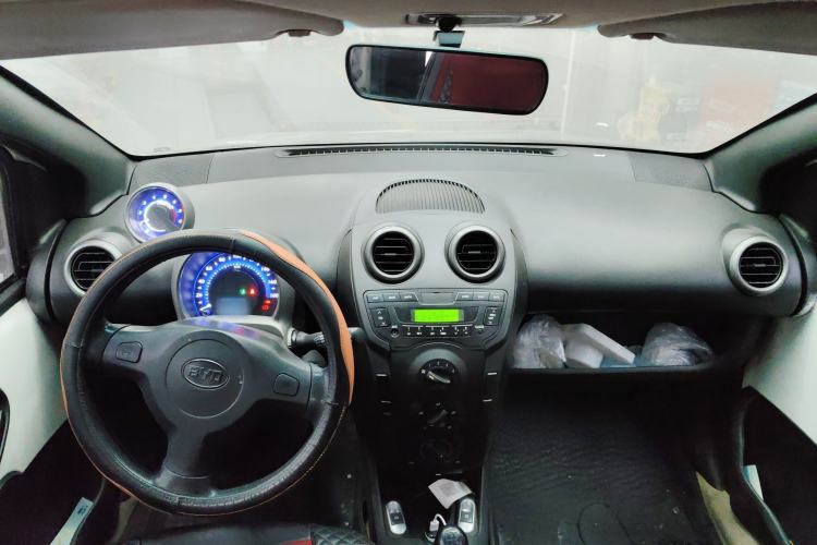 Used BYD F0 2012 1.0L XuanKu Trim
