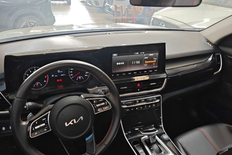 Used Kia KX3 2021 1.5L CVT Refreshed Edition Center Console