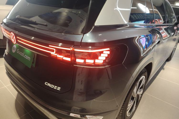 Used Volkswagen ID.6 CROZZ 2022 Long-Range PRO Edition
