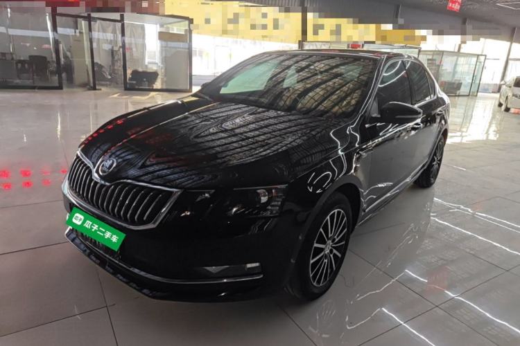 Used Skoda Octavia 2018 1.6L Automatic Luxury Edition