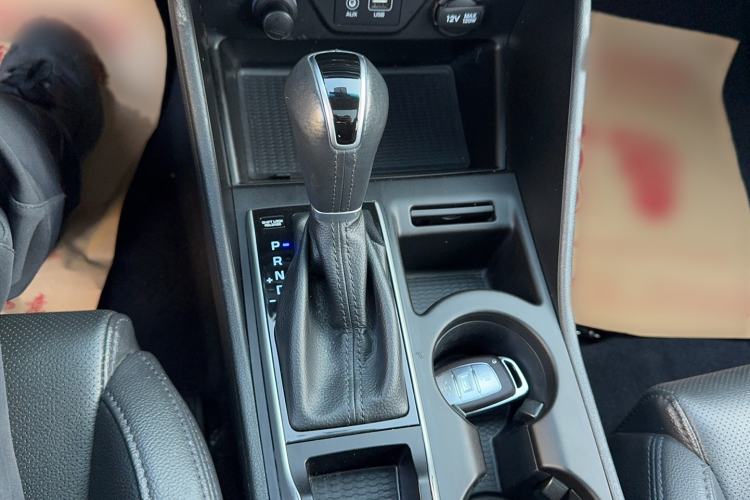 Used Hyundai Tucson 2018 1.6T Dual-Clutch Two-Wheel Drive 15th Anniversary Special Edition Gear Lever