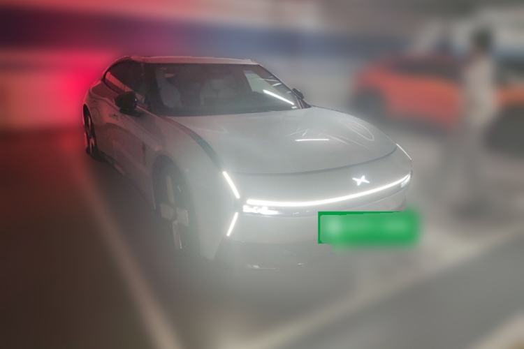 Used XPeng P7 2025 Model—750 All-Wheel-Drive High-Performance Ultra Front Right 45 Deg