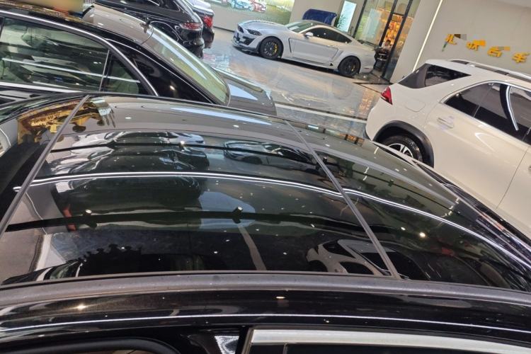 Used Mercedes-Benz E-Class 2021 Facelift E 300 L Stylish Edition Roof