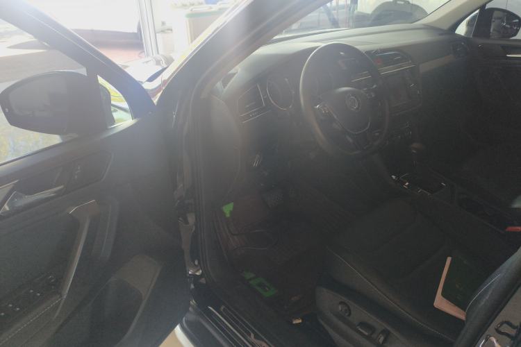 Used Volkswagen Tiguan L 2018 330TSI Automatic Two-Wheel Drive Luxury Edition