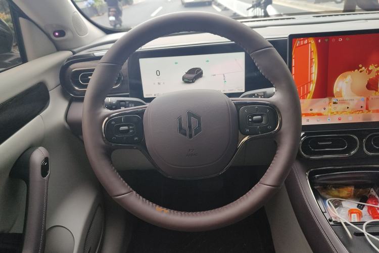 Used Leapmotor C11 2024 Range-Extended 300 Luxury Edition
