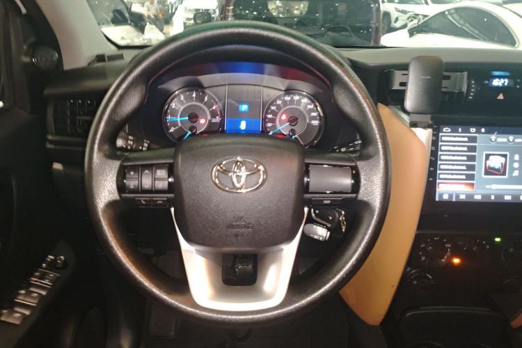 Used Toyota Fortuner 2016 2.7L Middle East Version Steering Wheel