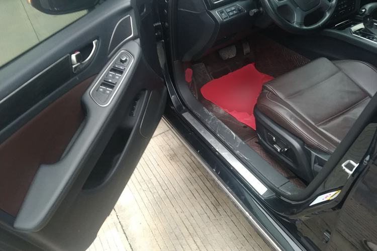 Used Hongqi H7 2018 2.0T Elite Edition Driver Seat