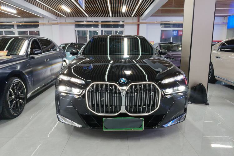 Used BMW i7 2023 eDrive50L Prestige M Sport Package Front