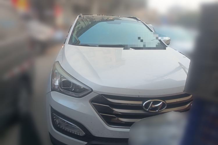 Used Hyundai Santa Fe 2015 2.0T Automatic Two-Wheel Drive Smart Version 5 Seats
