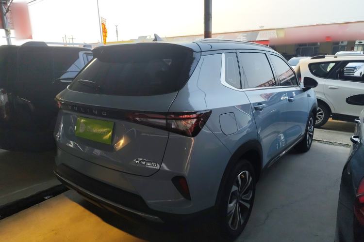 Used Wuling Asta 2021 1.5T CVT Starlight Edition