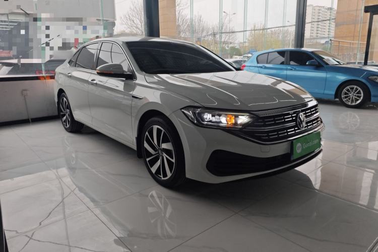 Used Volkswagen Sagitar 2023 300TSI DSG Excellence Edition Front Right 45 Deg