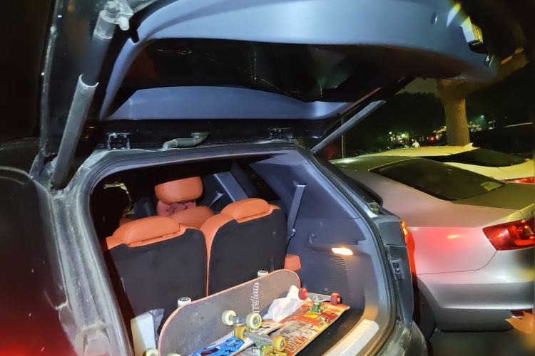 Used Dongfeng eπ eπ008 2025 636Ultra LikeYi Edition 6-Seater Trunk