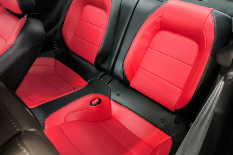 Used Ford Mustang 2021 2.3T EcoBoost Obsidian Phantom Special Edition Left Rear Seat