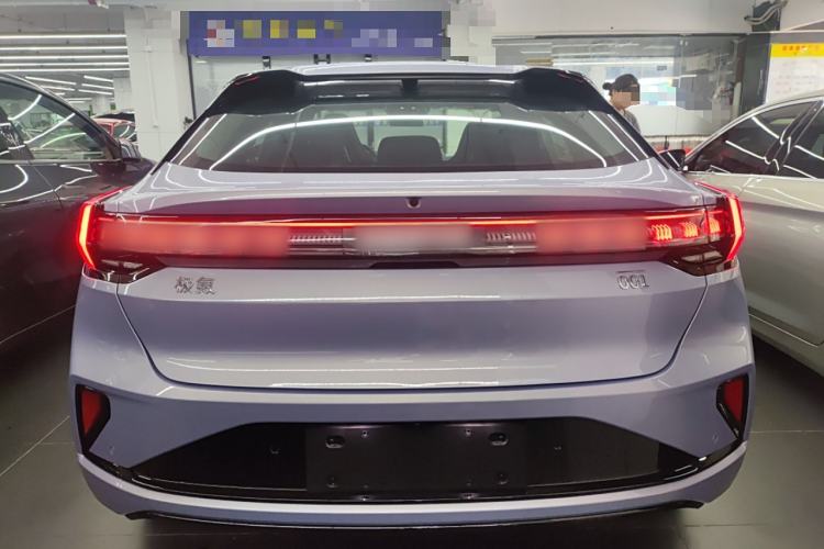 Used Zeekr 001 2025 WE Edition 100 kWh Rear-Wheel Drive
