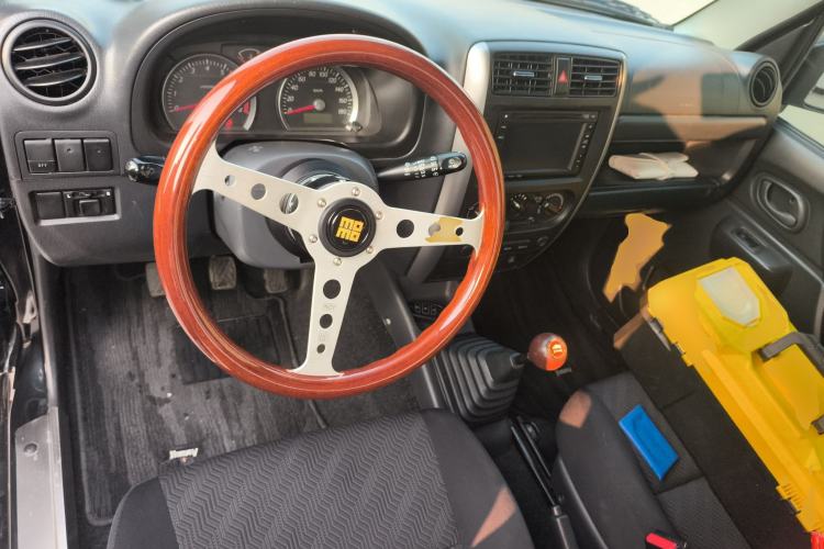 Used Suzuki Jimny 2012 1.3 MT JLX
