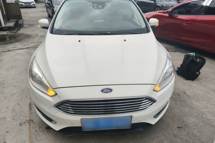 Used Ford Focus 2017 Sedan EcoBoost 180 Automatic Flagship Model Front