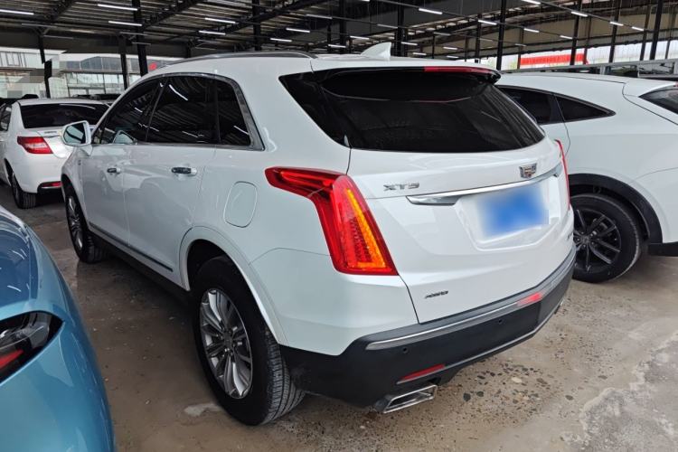 Used Cadillac XT5 2016 28T Four-Wheel Drive Luxury Model Rear Left 45 Deg