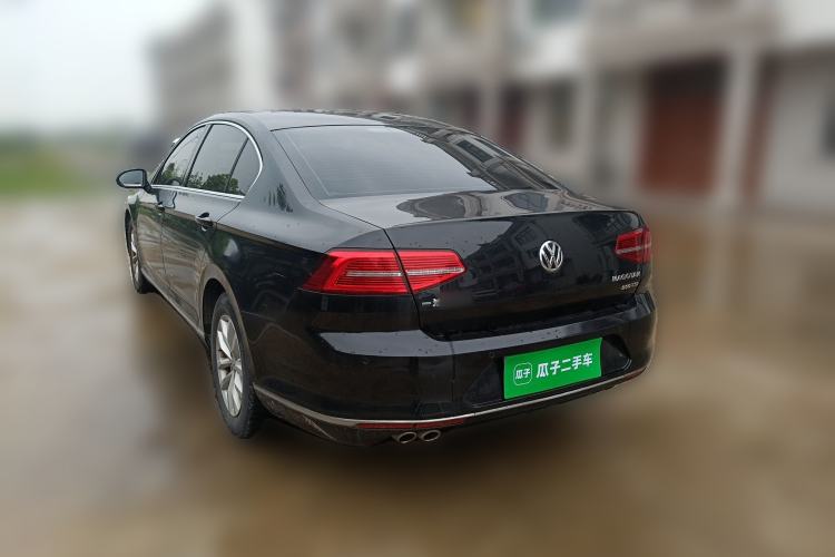 Used Volkswagen Magotan 2017 280TSI DSG Comfort Model
