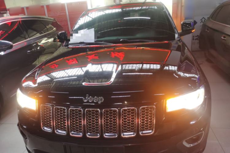 Used Jeep Grand Cherokee 2014 3.0L Comfort Navigation Edition Front