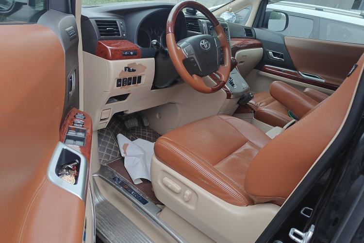Used Toyota Alphard 2011 3.5L Luxury Edition