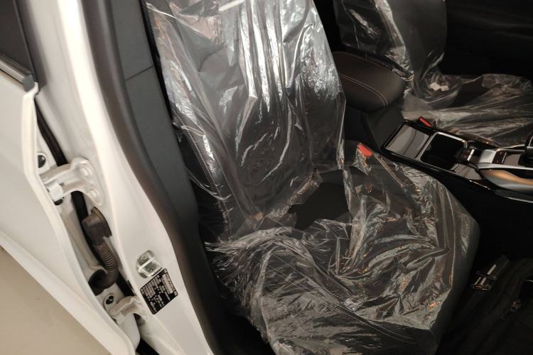 Used SAIC MAXUS Dajia 5 2024 1.3T PLUG-IN Enjoyment Edition 7-Seater
