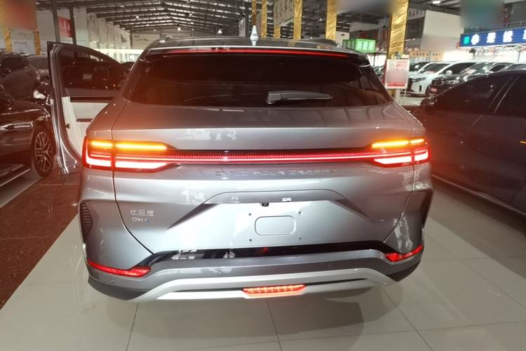 Used BYD Song PLUS New Energy 2024 HONOR Edition DM-i 110km Flagship Model
